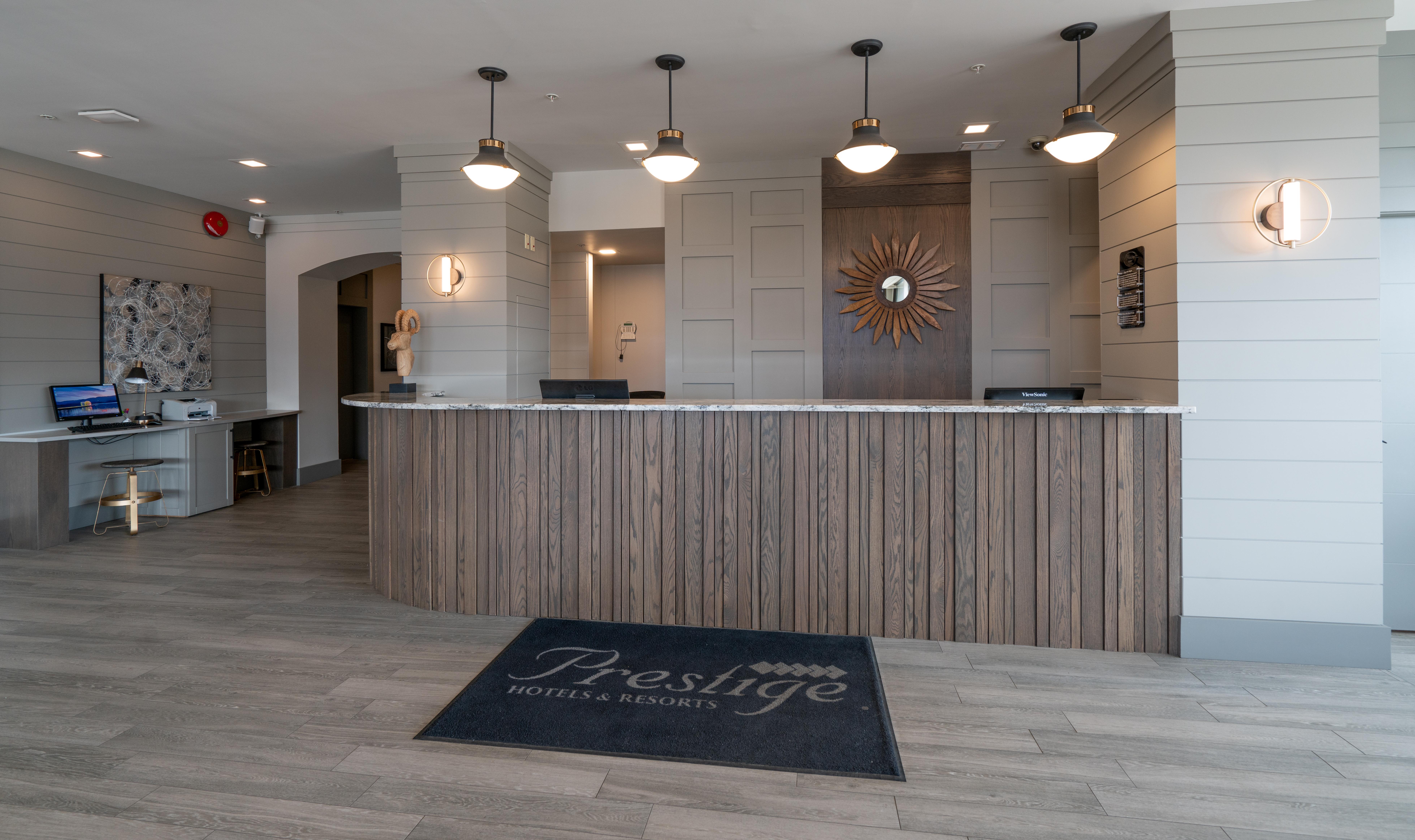 Prestige Vernon Lodge Екстер'єр фото